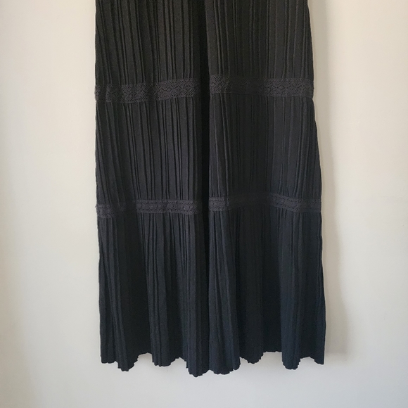 Zara‎ Black Lace Trim Tiered Pleated Knit Maxi Dress Size Medium NWT - Picture 7 of 13